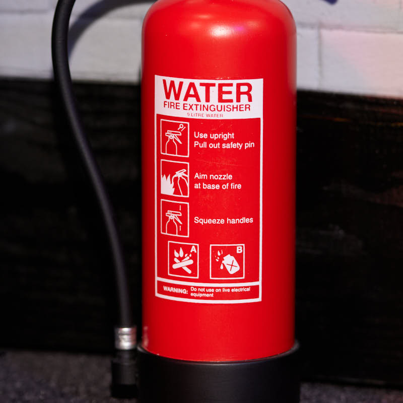 Quarter Arcades: Quarter Scale Fire Extinguisher